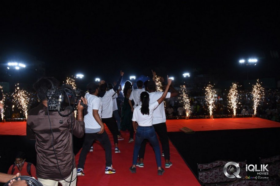 Jathi-Ratnalu-Pre-Release-Event